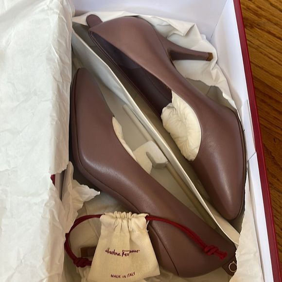 NWT Salvatore Ferragamo shoes - Picture 6 of 8
